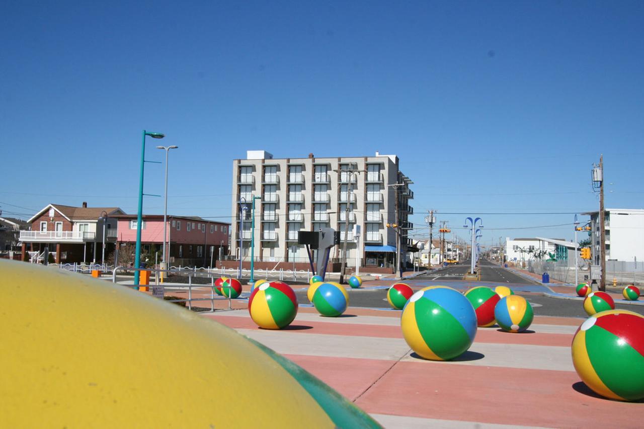 Newport Beach Resort Wildwood Ngoại thất bức ảnh
