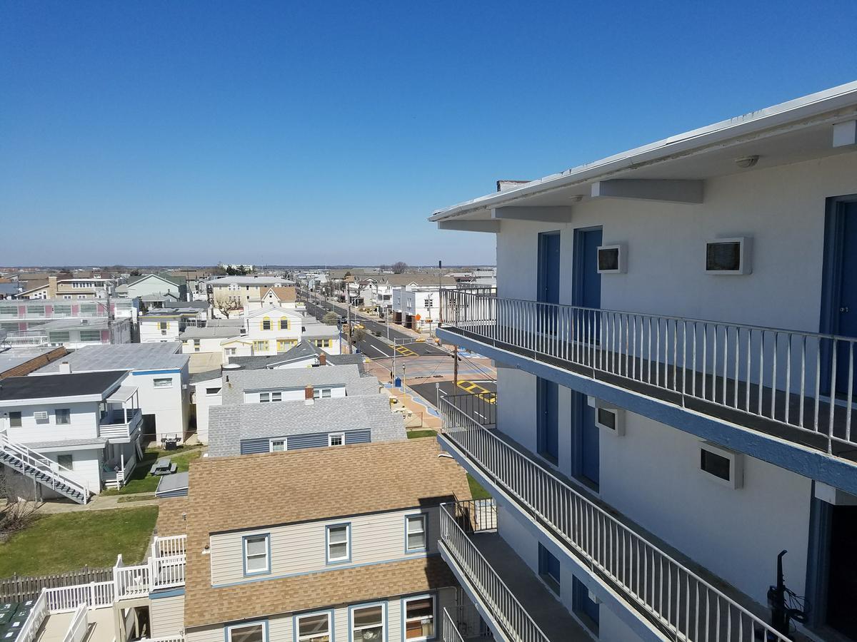 Newport Beach Resort Wildwood Ngoại thất bức ảnh